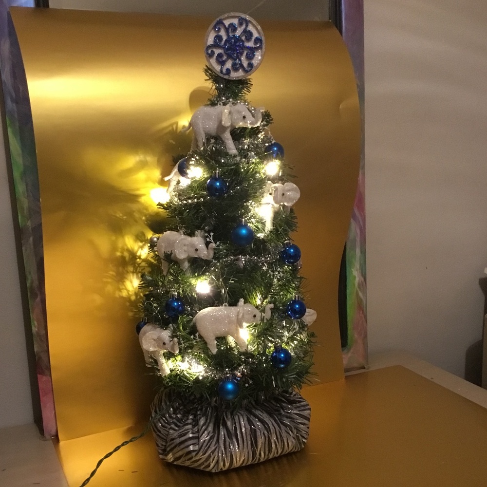 New, Handcrafted Elephant 24 inch Christmas Tree.